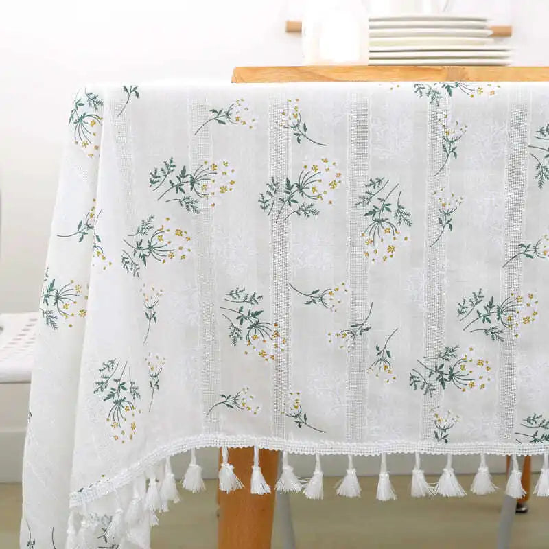 Korean Small Daisy Cotton Floral Tablecloth | Dining & Tea Table Cover