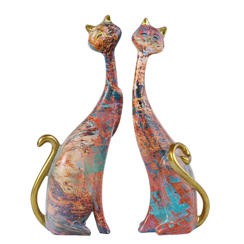 Nordic Graffiti Cat Sculpture - Abstract Resin Art Decor | Unique Home Decor