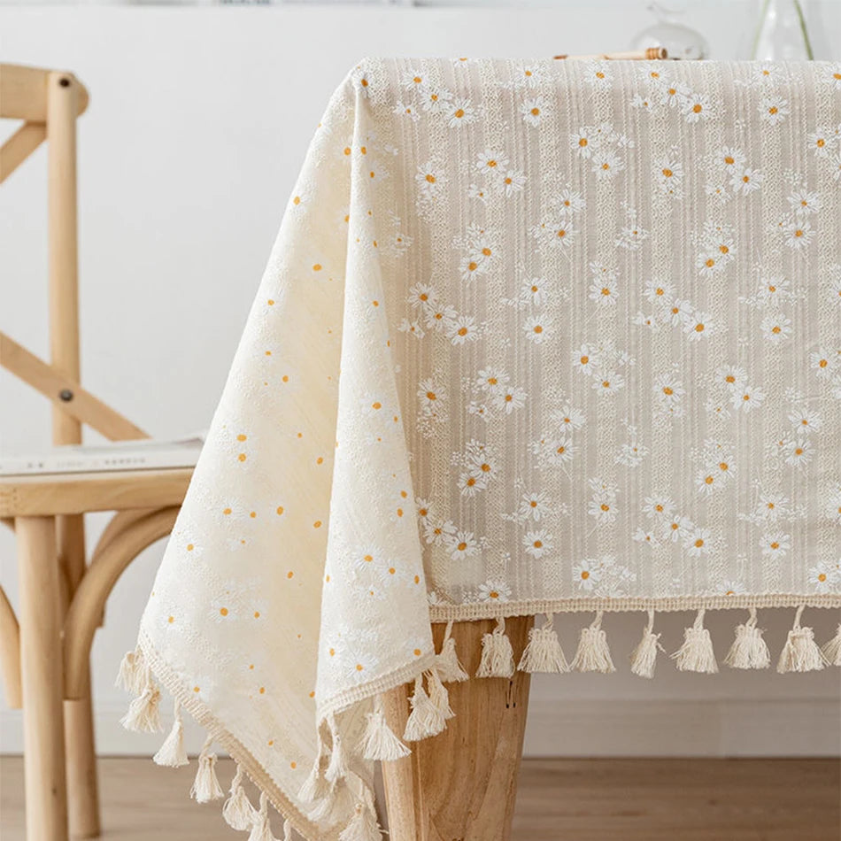 Korean Small Daisy Cotton Floral Tablecloth | Dining & Tea Table Cover