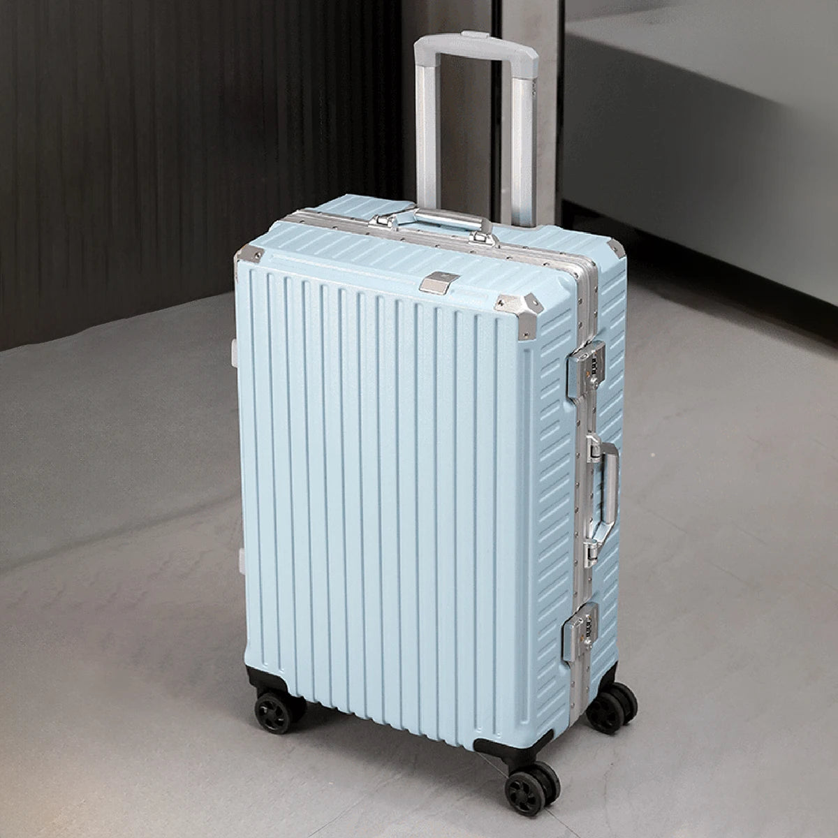 Aluminum Frame Luggage Set - USB & TSA Lock 20-28"