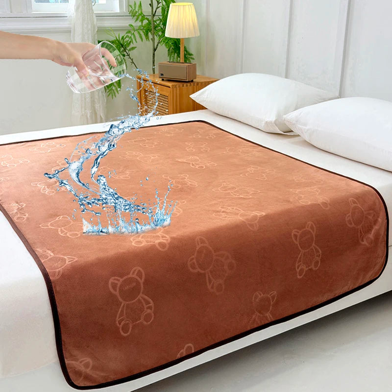 Flannel Waterproof Bed Mat – Breathable & Washable Urine Protection Pad