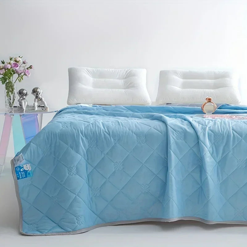 Silk Cooling Quilt for Summer Bed | Breathable & Light