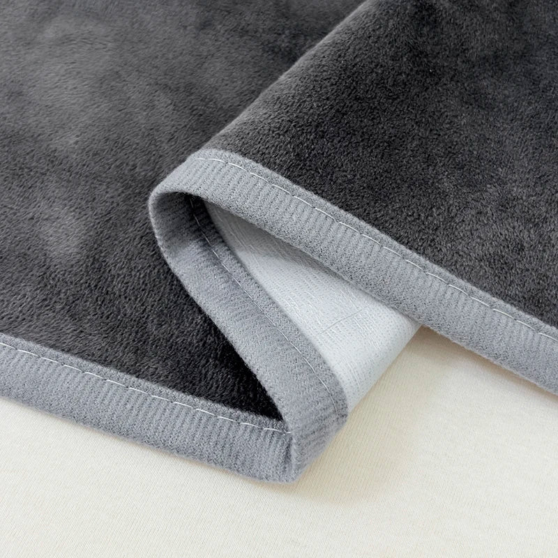 Flannel Waterproof Bed Mat – Breathable & Washable Urine Protection Pad