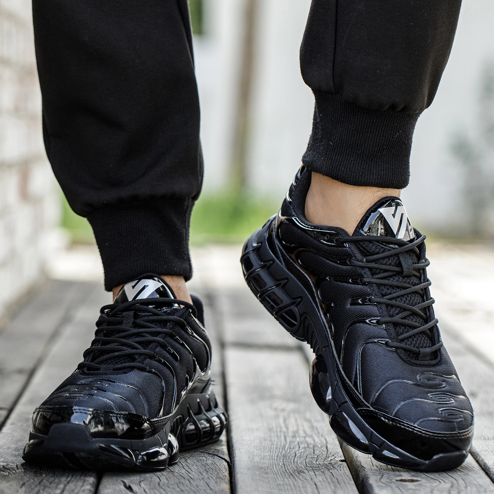 Vabena Elite Steel Toe Sneakers | Wear-Resistant Safety Shoes