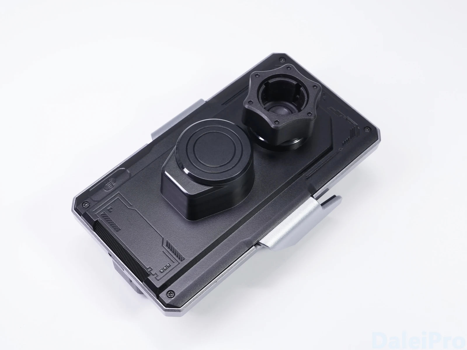 Smart Sensing Car Phone Mount | 15W Wireless & 66W Fast Charging Auto Clamping Holder