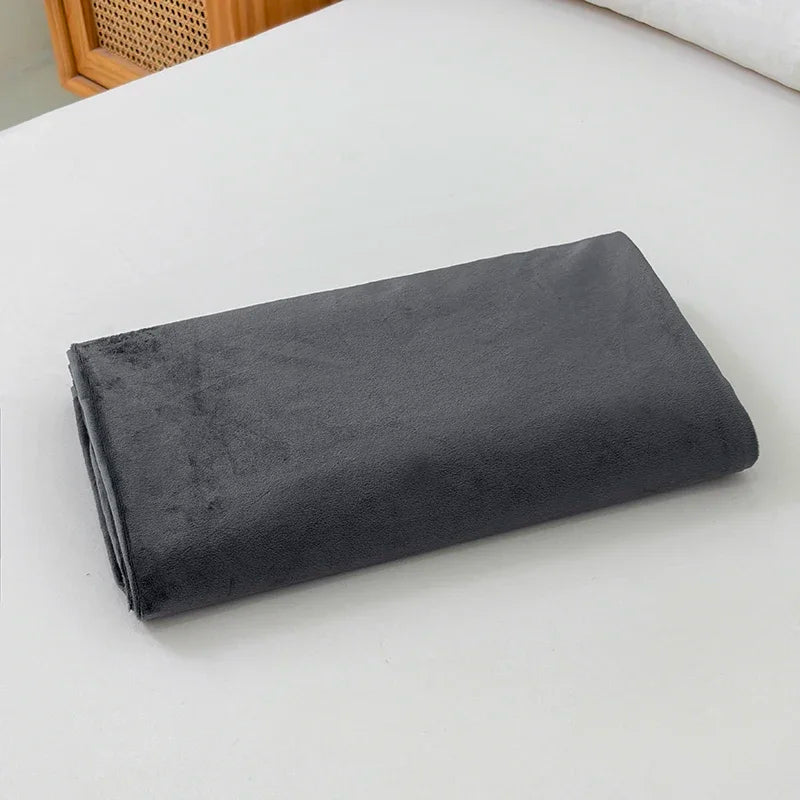 Flannel Waterproof Bed Mat – Breathable & Washable Urine Protection Pad
