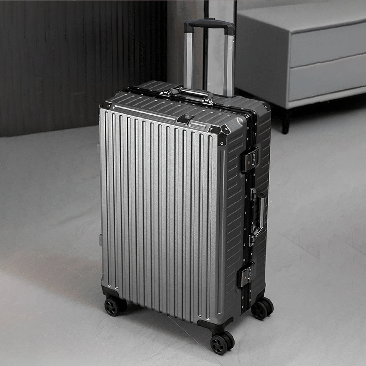 Aluminum Frame Luggage Set - USB & TSA Lock 20-28"