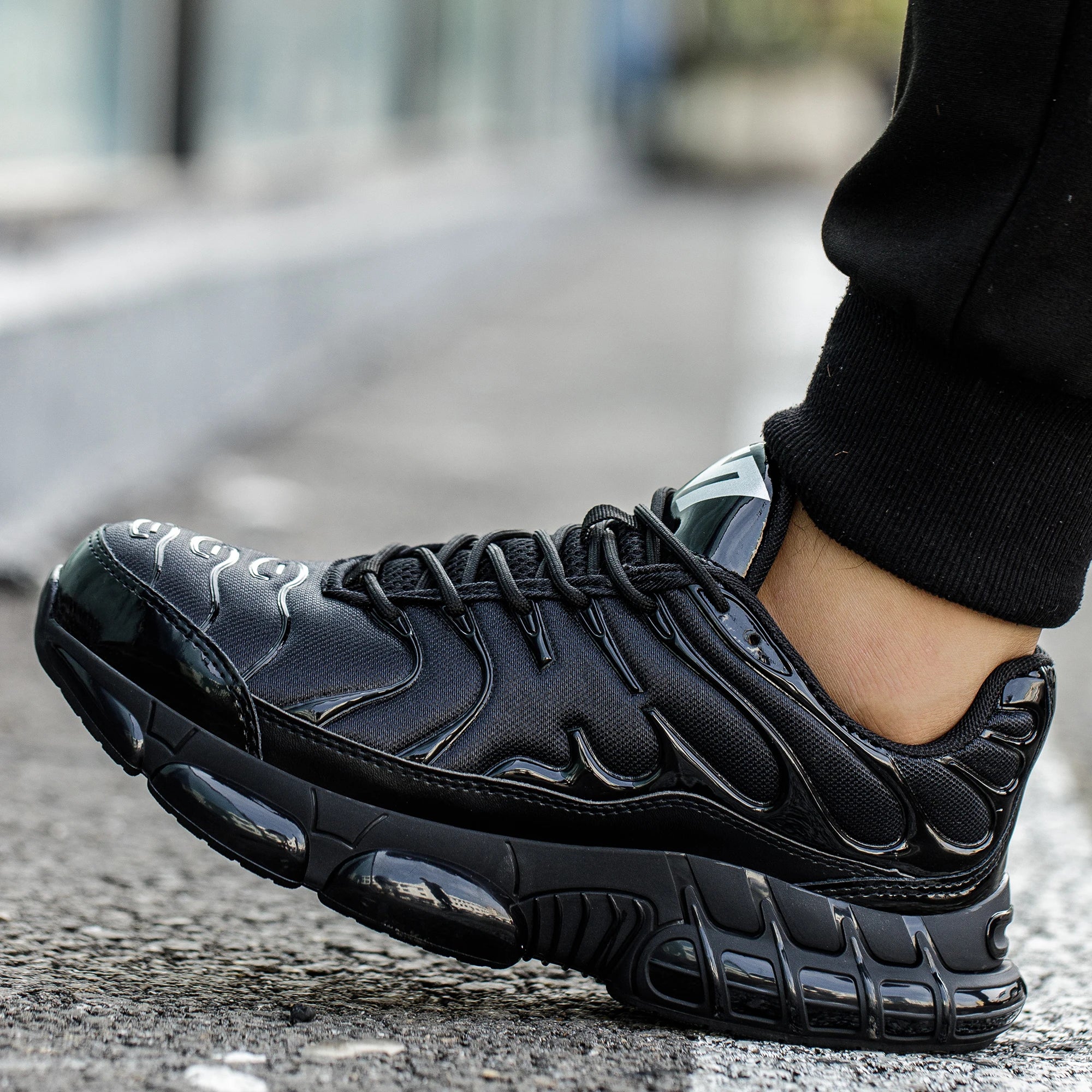 Vabena Elite Steel Toe Sneakers | Wear-Resistant Safety Shoes