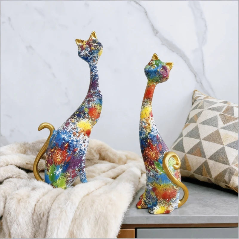 Nordic Graffiti Cat Sculpture - Abstract Resin Art Decor | Unique Home Decor