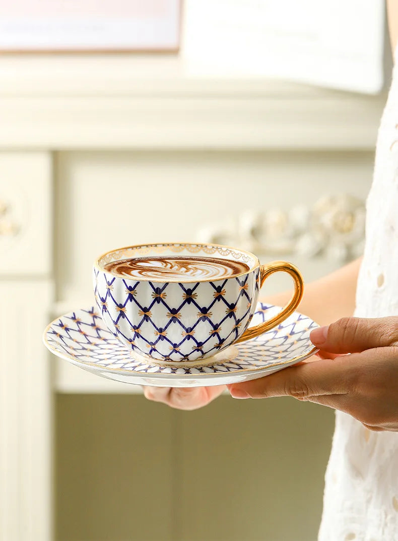 Nordic Bone China Coffee Cup with Gold Handle - Elegant Porcelain Mug