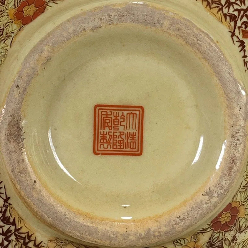 Exquisite Chinese Old Porcelain Dowager Vase - Collectible Handmade Ceramic Decor