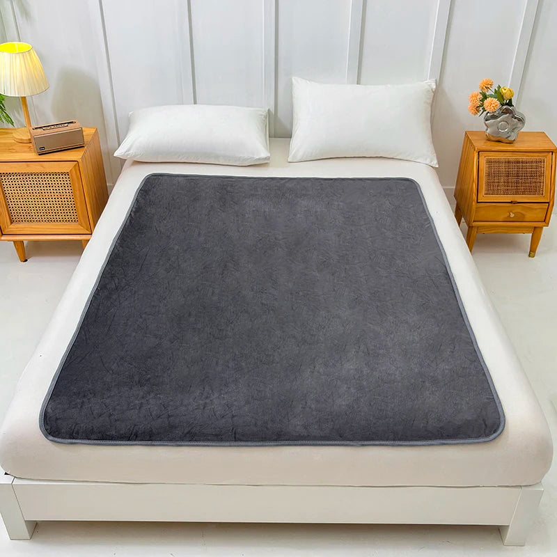 Flannel Waterproof Bed Mat – Breathable & Washable Urine Protection Pad