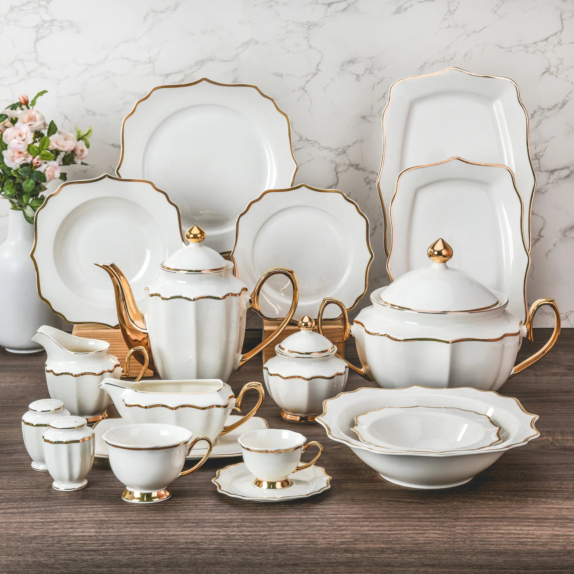 Vabena 62-Piece Bone China Luxury Dinnerware Set with Gold Rim - Elegant Dining