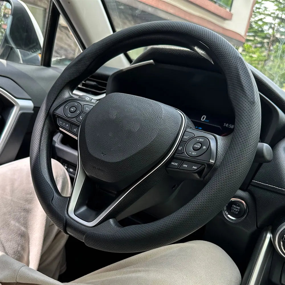Universal Non-slip Leather Steering Wheel Cover 36-38cm