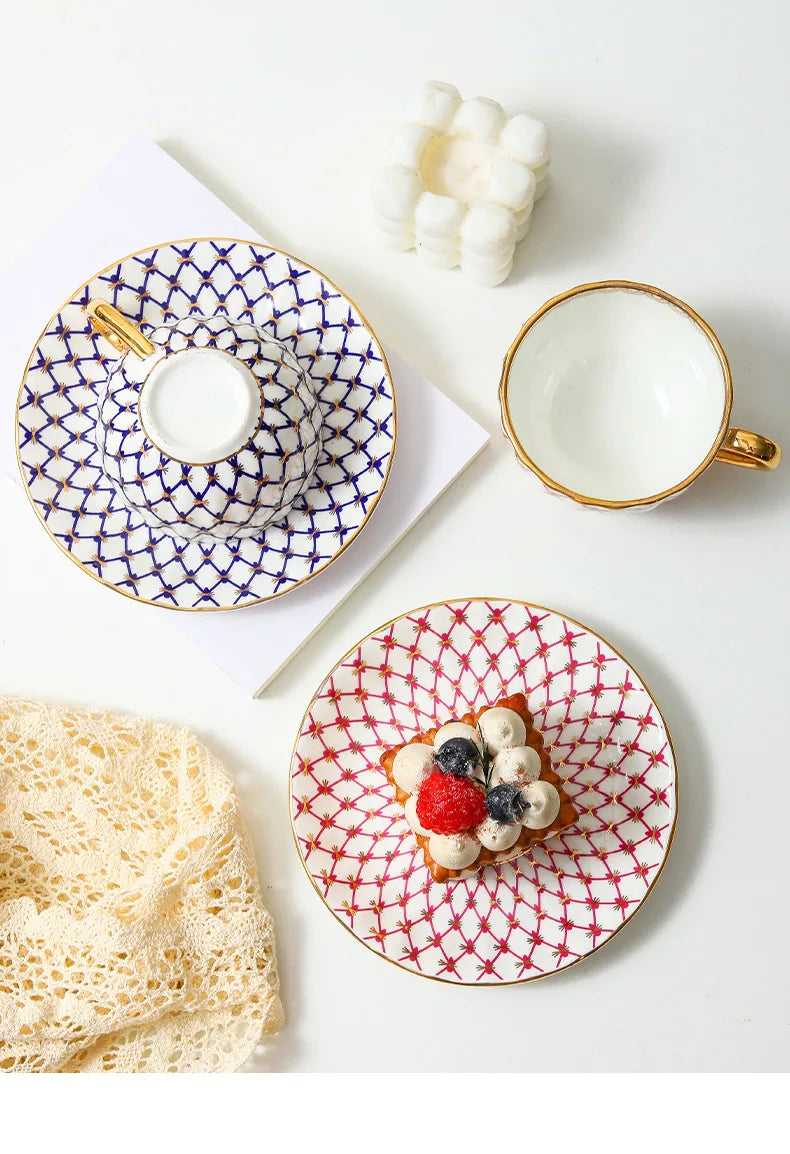 Nordic Bone China Coffee Cup with Gold Handle - Elegant Porcelain Mug
