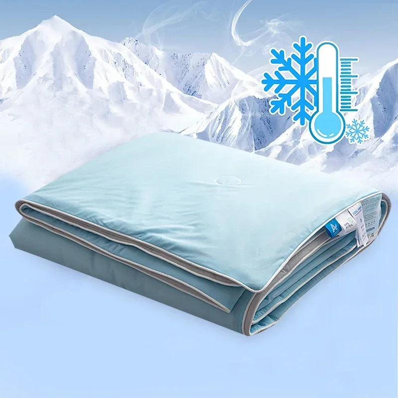 Ice Silk Cooling Comforter for Summer - Lightweight & Smooth Cold Quilt