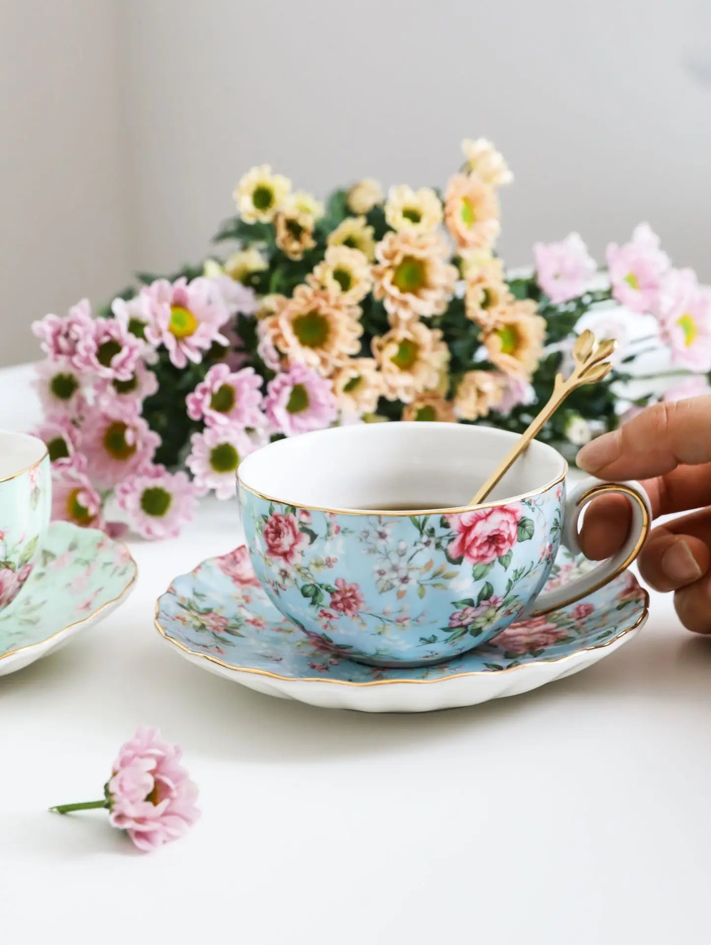 Vabena Luxury Bone China Coffee & Tea Set - Elegant Serveware