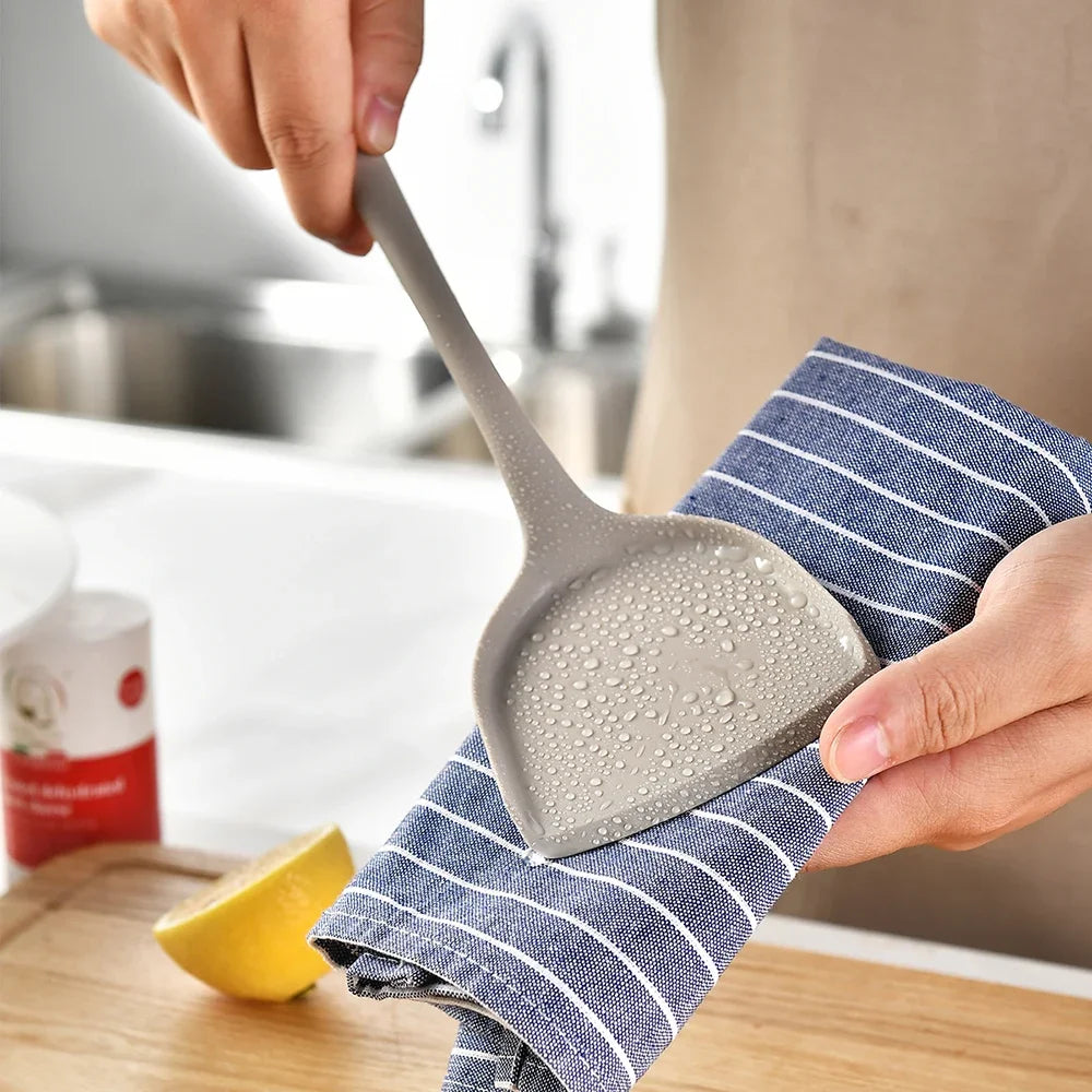 15-Piece Khaki Food Grade Silicone Kitchen Utensil Set