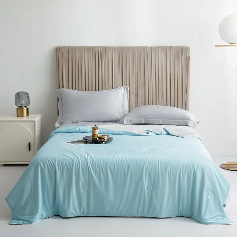 Ice Silk Cooling Comforter for Summer - Lightweight & Smooth Cold Quilt