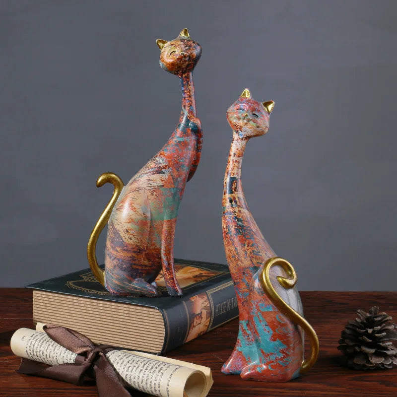 Nordic Graffiti Cat Sculpture - Abstract Resin Art Decor, Modern Home Decor