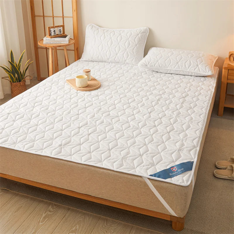 Waterproof Quilted Mattress Topper with Elastic Band - Bed Protector for Single/Double Beds (140/160)