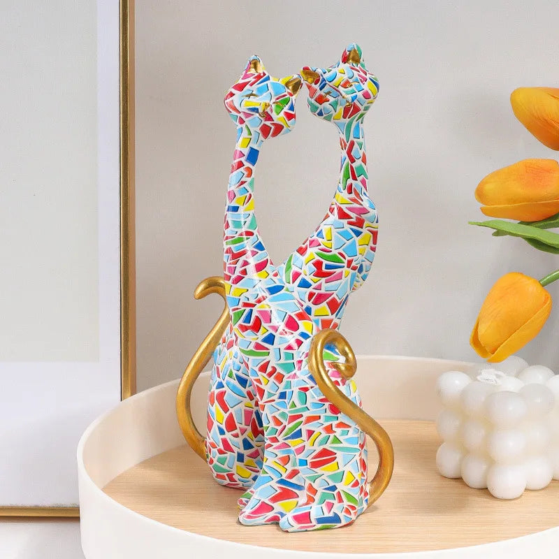 Nordic Graffiti Cat Sculpture - Abstract Resin Art Decor, Modern Home Decor