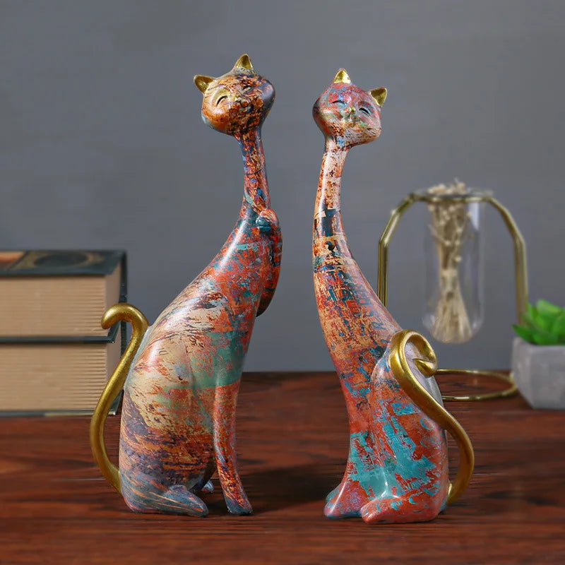 Nordic Graffiti Cat Sculpture - Abstract Resin Art Decor | Unique Home Decor