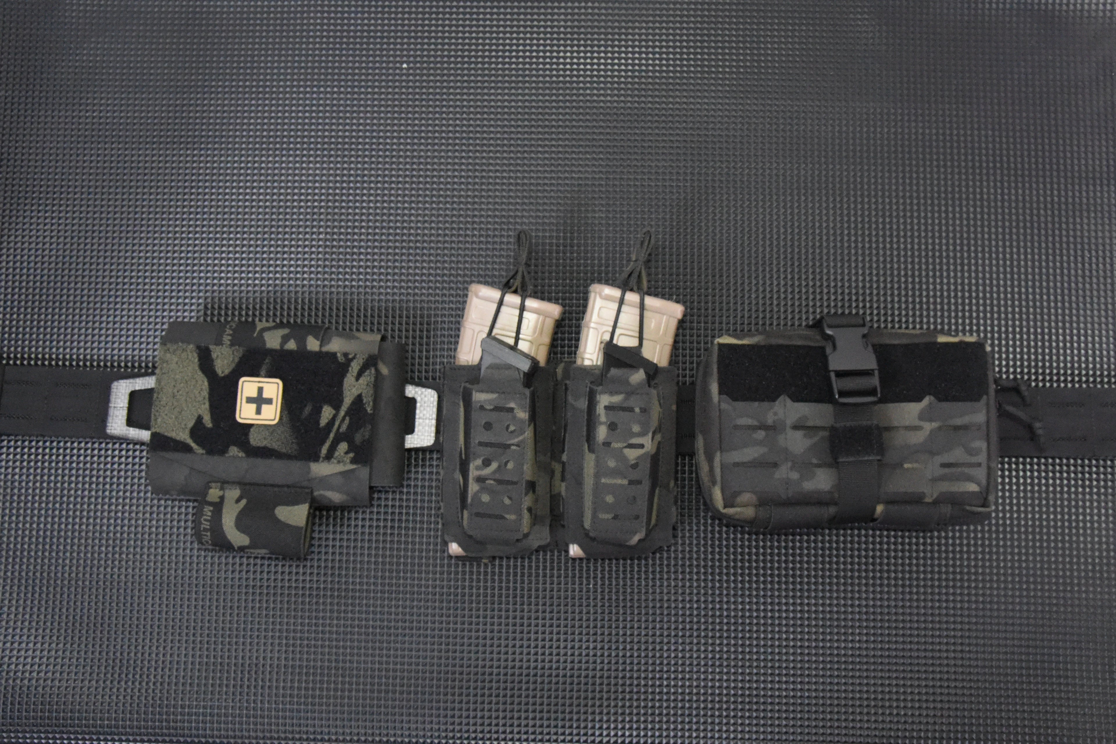 Tactical Molle IFAK Pouch - Rapid Deployment First Aid Kit