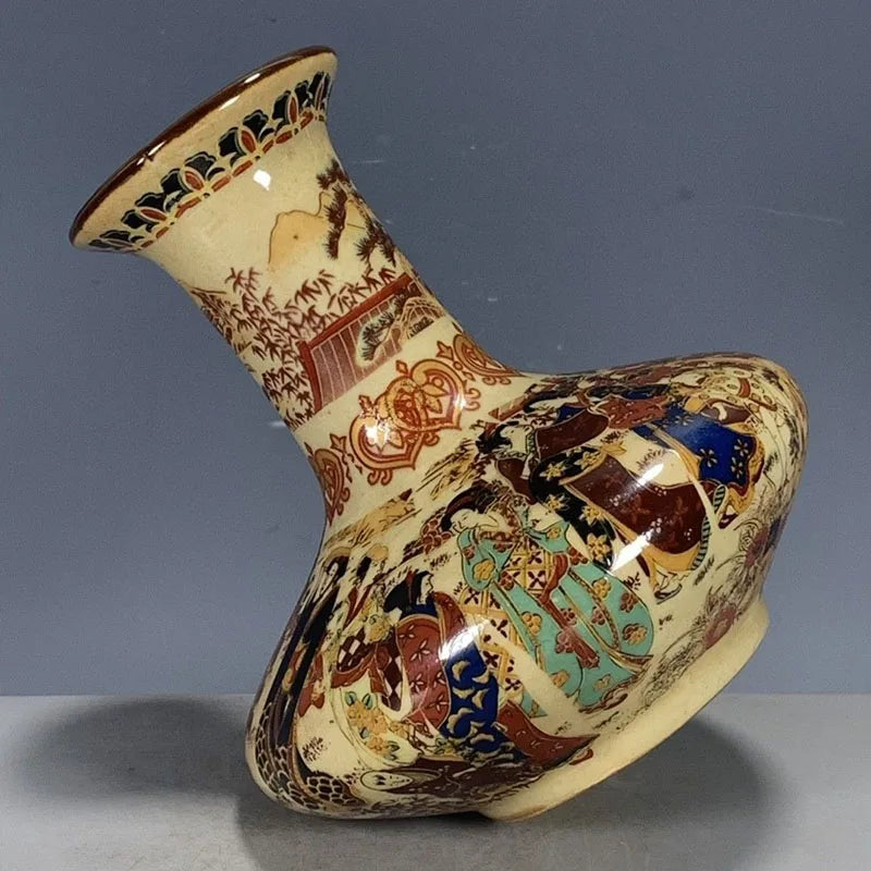 Exquisite Chinese Old Porcelain Dowager Vase - Collectible Handmade Ceramic Decor
